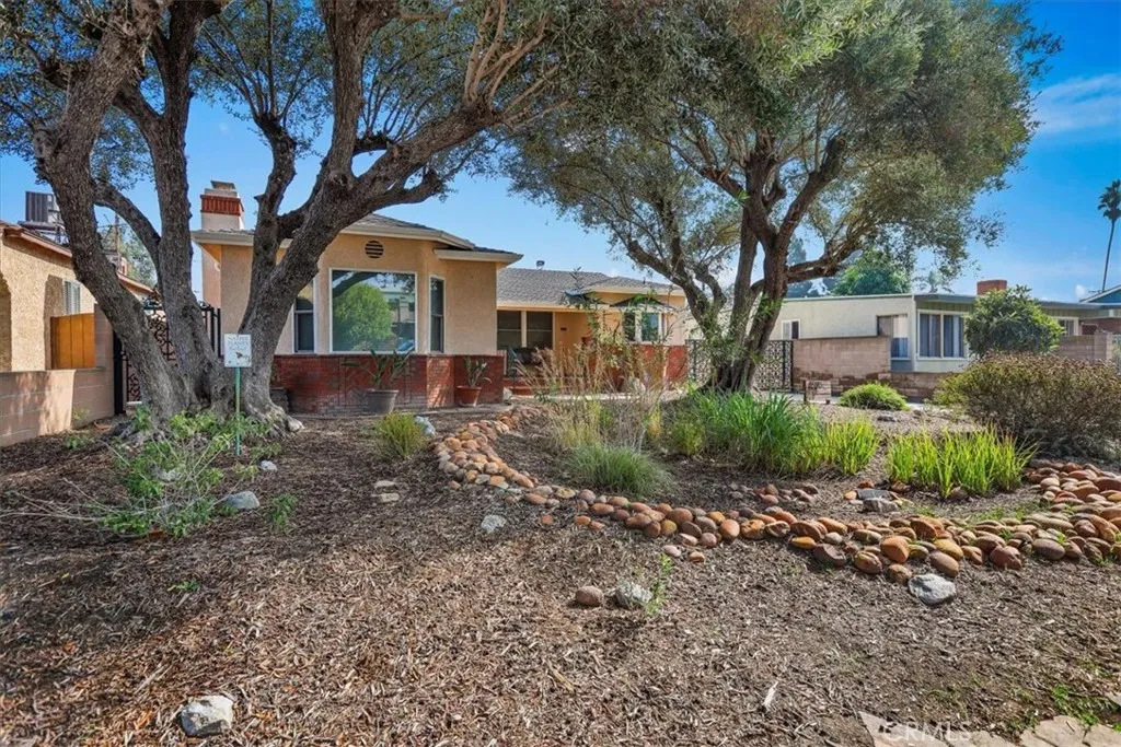 4520 Pepperwood Avenue, Long Beach, California 90808 home-pic-6